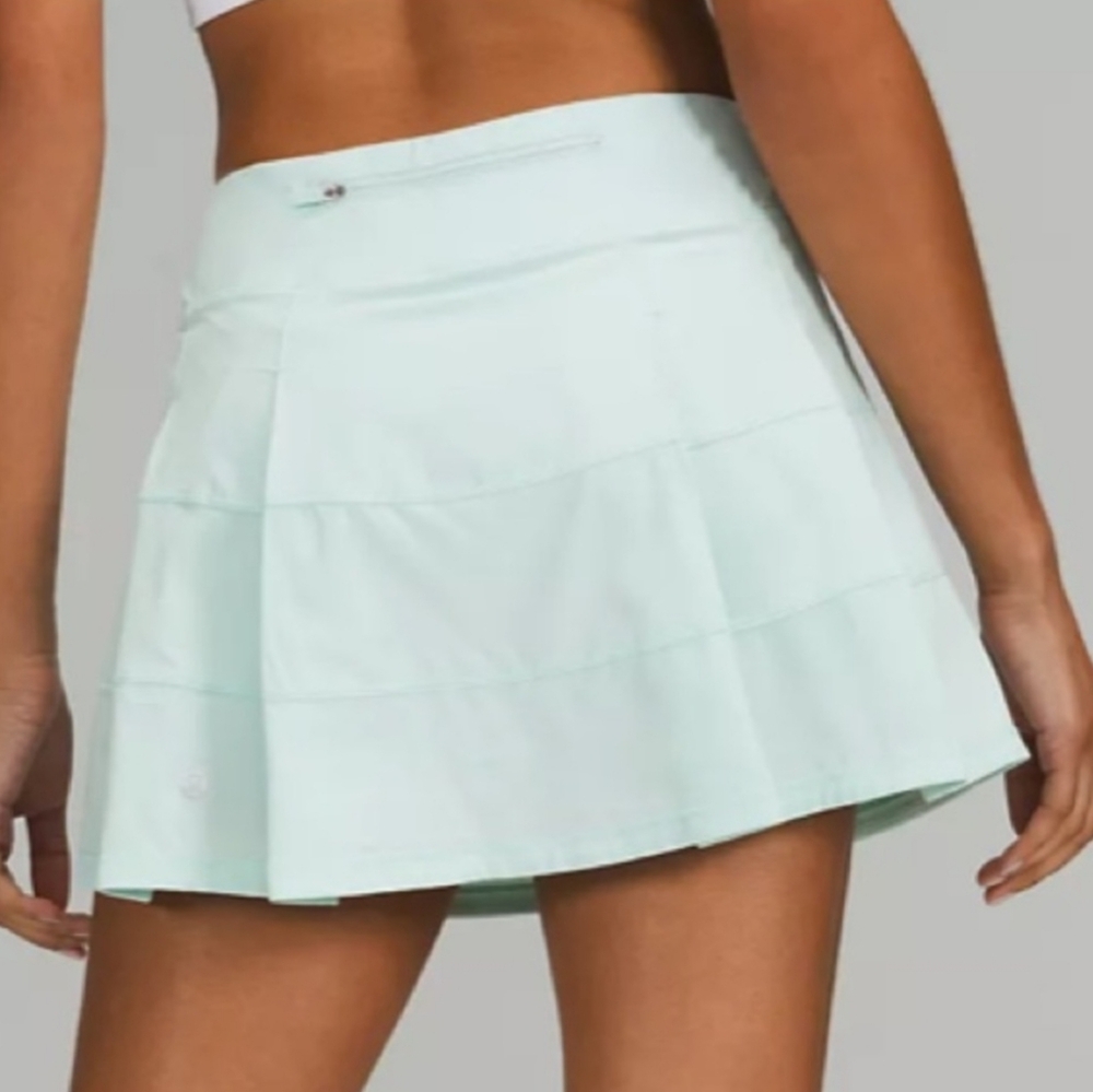 Lululemon 10 Pace Rival Mid Rise Skirt Delicate Mint